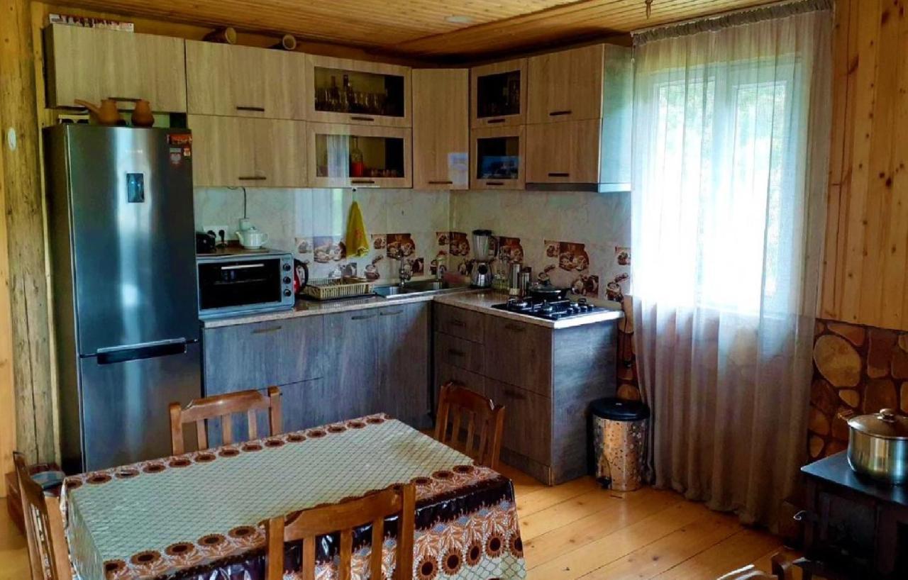 Mate Private Bathrooms Ushguli Exterior photo