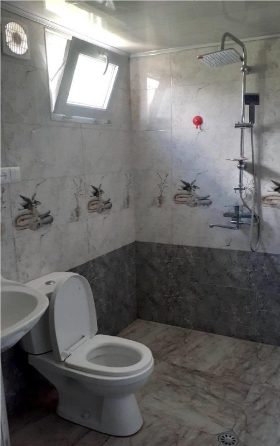 Mate Private Bathrooms Ushguli Exterior photo
